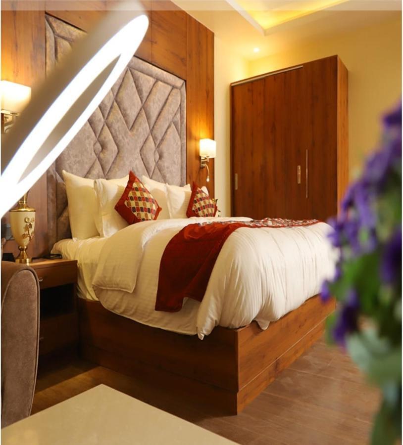 Haritma Resort Delhi Zewnętrze zdjęcie